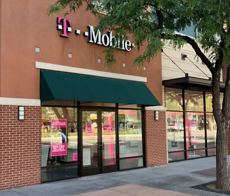Exterior photo of T-Mobile store at Ogden 2, Ogden, UT