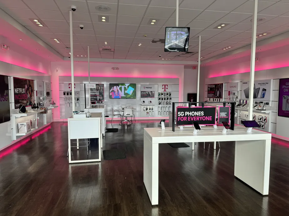  Interior photo of T-Mobile Store at Dunn & Regency, Jacksonville, FL 