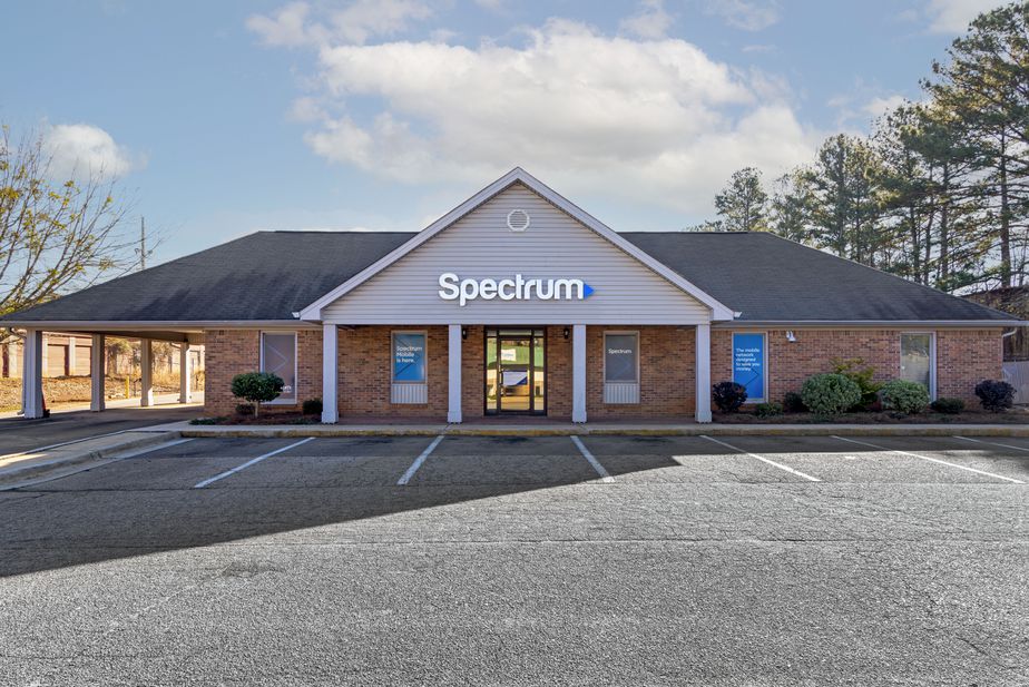 Spectrum - 43 Werz Industrial Blvd 