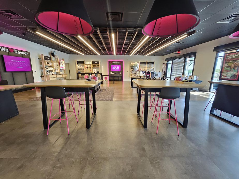 Interior photo of T-Mobile Store at Lake Mead & Water, Henderson, NV