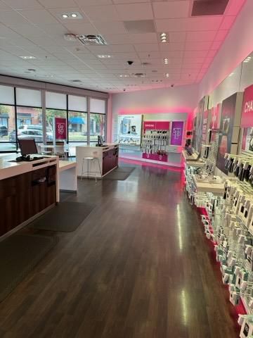 Interior photo of T-Mobile Store at Moreland & Brantley, Atlanta, GA