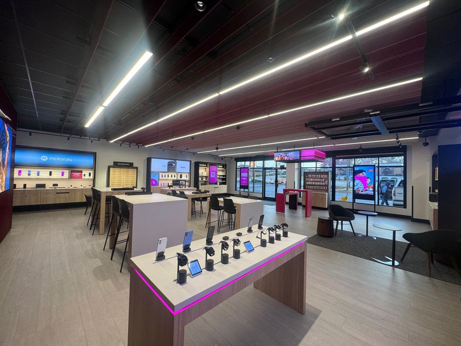 Interior photo of T-Mobile Store at Farr Village, Anderson, SC