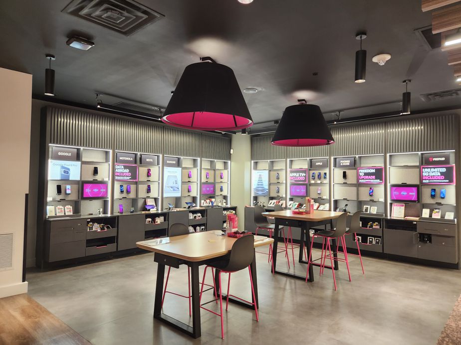 Interior photo of T-Mobile Store at Garden State Plaza, Paramus, NJ