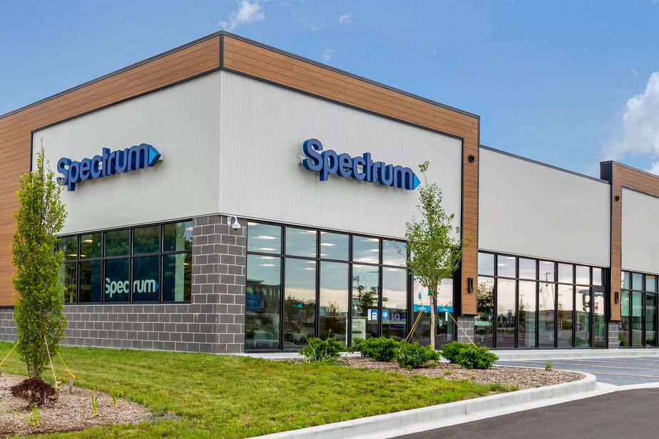 Spectrum - 500 W Drexel Ave 