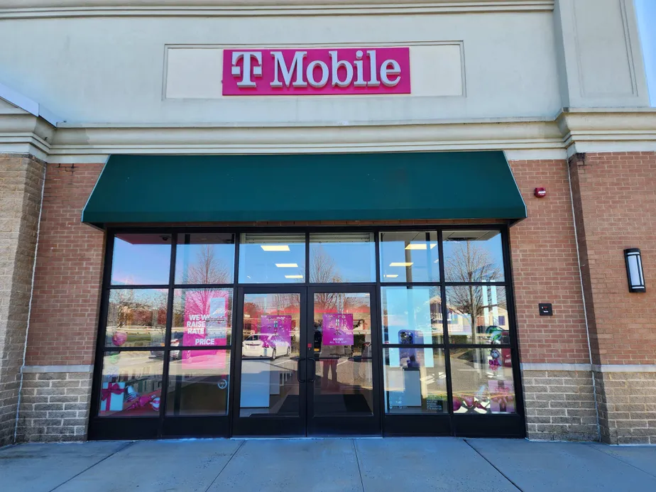  Exterior photo of T-Mobile Store at Nesconset Hwy & New Moriches Rd, Lake Grove, NY 