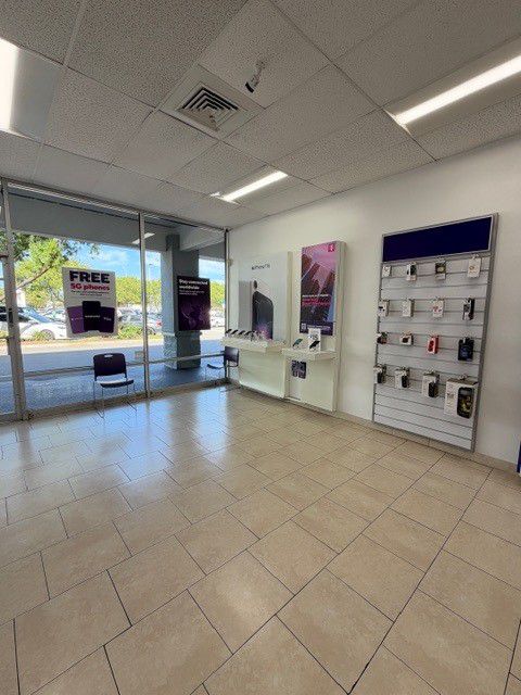 Metro by T-Mobile 534 Belvedere Rd - 534 Belvedere Rd 