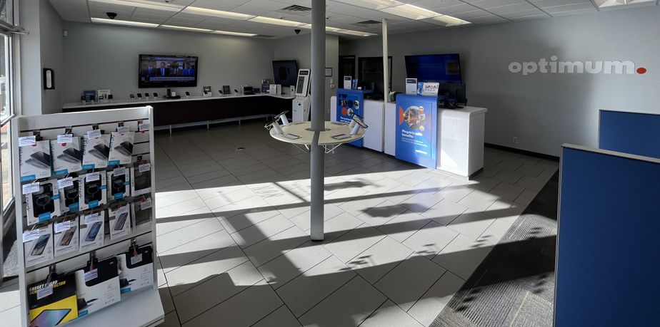  Nacogdoches 8158 Inside Store.jpg 