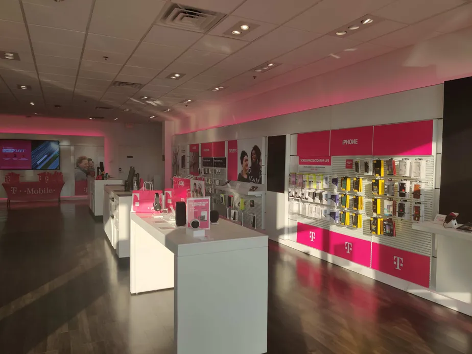 Interior photo of T-Mobile Store at I-30 & Alcoa Rd, Benton, AR