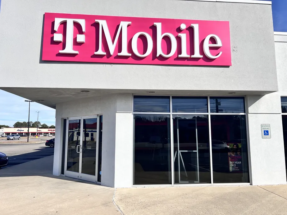  Exterior photo of T-Mobile Store at Forest Hills Rd, Wilson, NC 