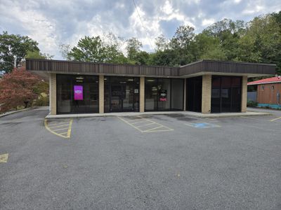 T-Mobile Authorized Retailer