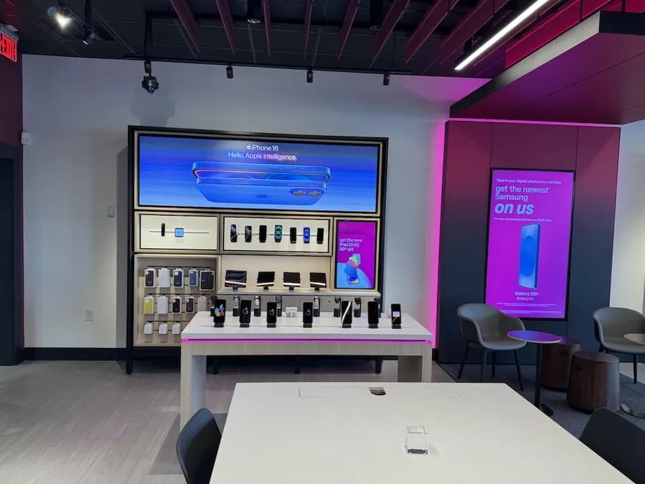  Interior photo of T-Mobile Store at N 10th & W Trenton, McAllen, TX 