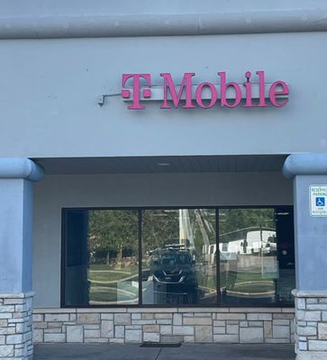 T-Mobile Authorized Retailer