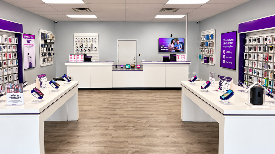 Metro by T-Mobile 5405 Dixie Hwy - 5405 Dixie Hwy 