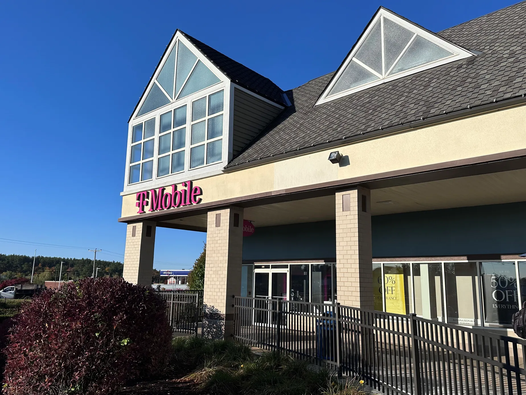 TMobile Tanger Outlets Tilton, NH