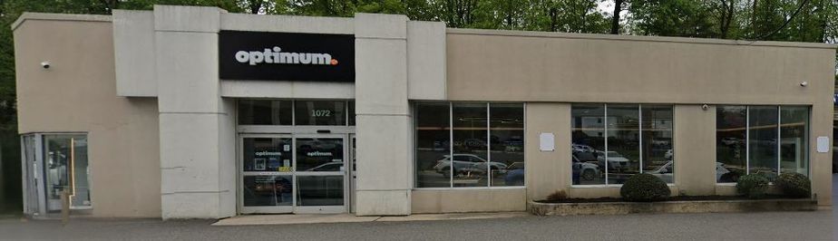 Optimum Roslyn - 1072 Old Northern Boulevard