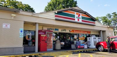 Image gallery for 7-Eleven