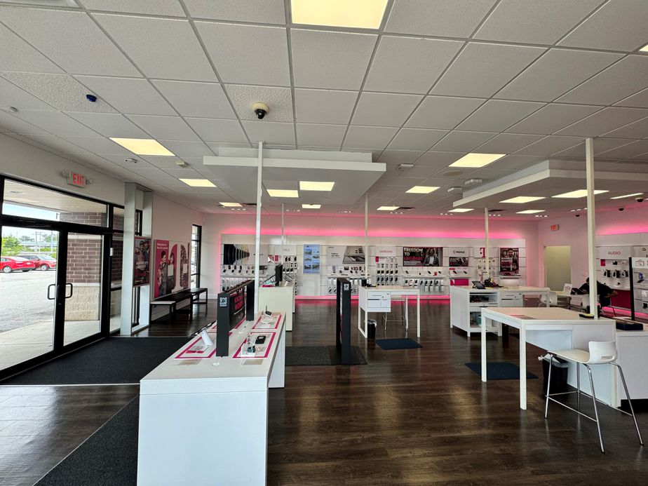 Interior photo of T-Mobile Store at Rt 27 & Tillman, Ft Wayne, IN