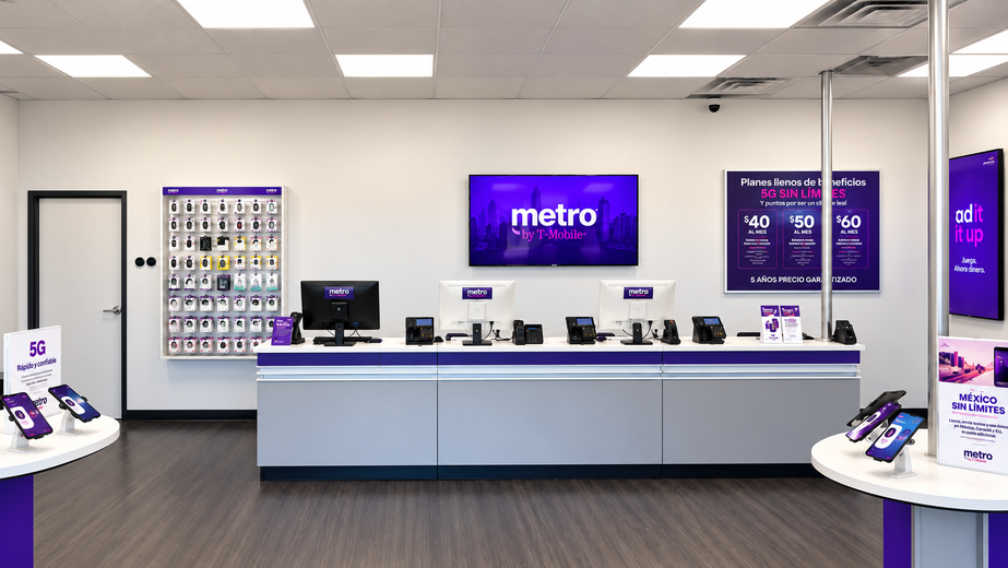 Metro by T-Mobile 18110 Midway Rd - 18110 Midway Rd 