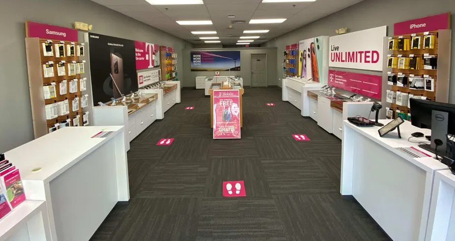 Interior photo of T-Mobile Store at Eiland Blvd & Coconut Ln, Zephyrhills, FL