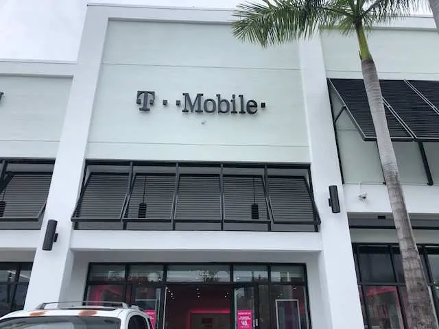 Exterior photo of T-Mobile store at Biscayne Blvd & Ne 146th, North Miami, FL