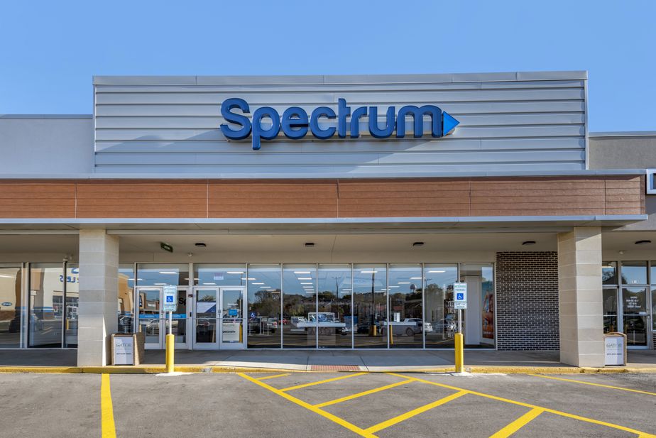 Spectrum - 1311 Monmouth St 