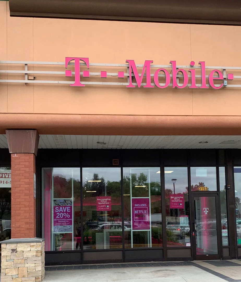 Exterior photo of T-Mobile store at Main St & West Brook Dr, Mohegan Lake, NY