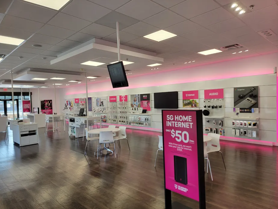 Interior photo of T-Mobile Store at Grand & Route 66, Glendora, CA