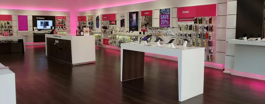 Interior photo of T-Mobile Store at Mamaroneck Ave & Martine Ave, White Plains, NY