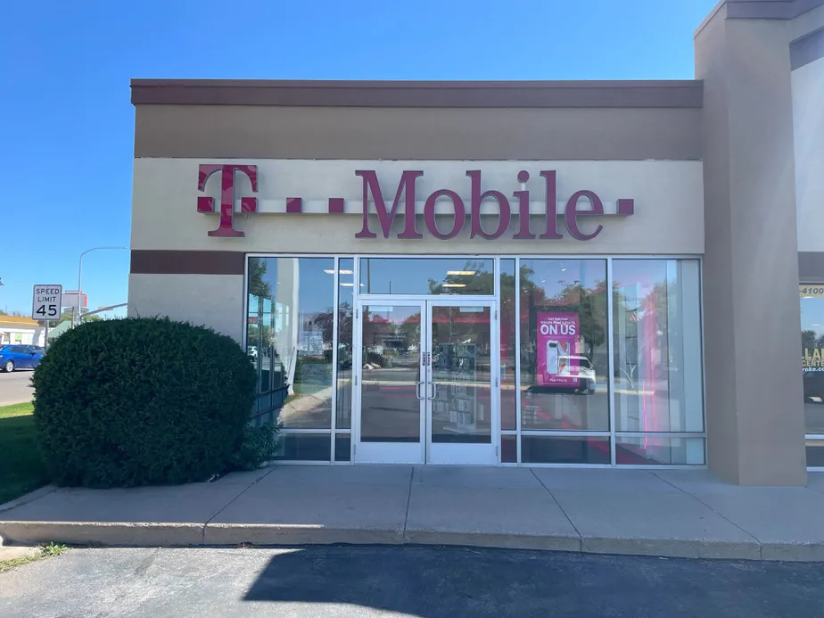  Exterior photo of T-Mobile Store at Roy City Centre, Roy, UT 