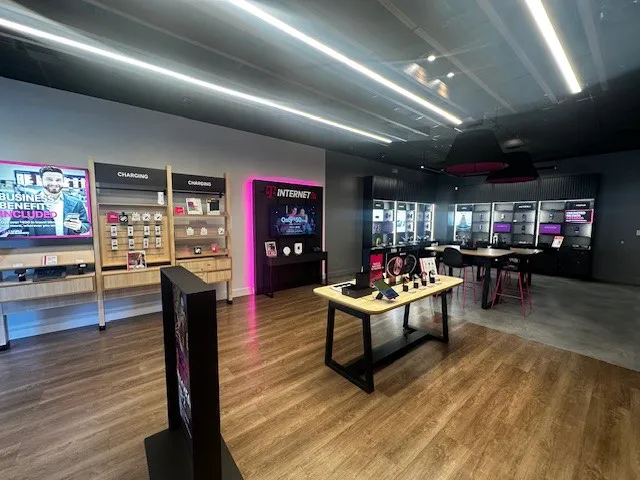  Interior photo of T-Mobile Store at Arboretum, Charlotte, NC 