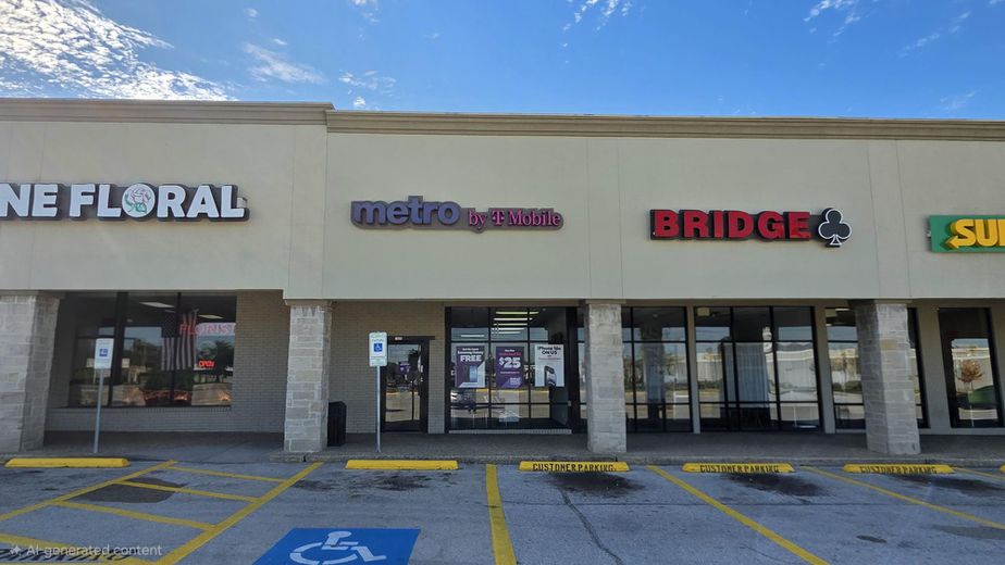 Metro by T-Mobile 1628 W Randol Mill Rd - 1628 W Randol Mill Rd 