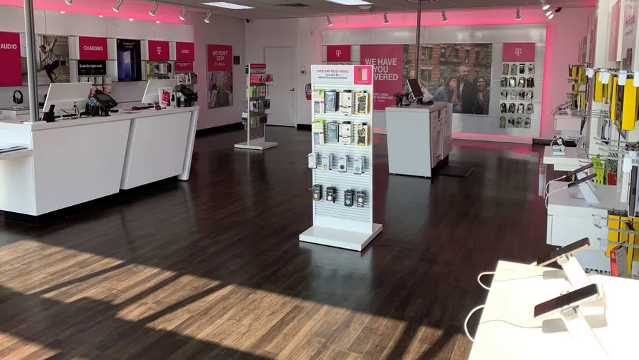 T Mobile Bay Rd Schust Saginaw Mi