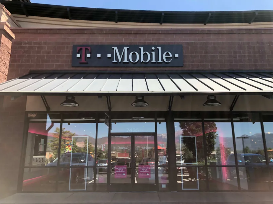 Exterior photo of T-Mobile store at Academy & Shrider, Colorado Springs, CO