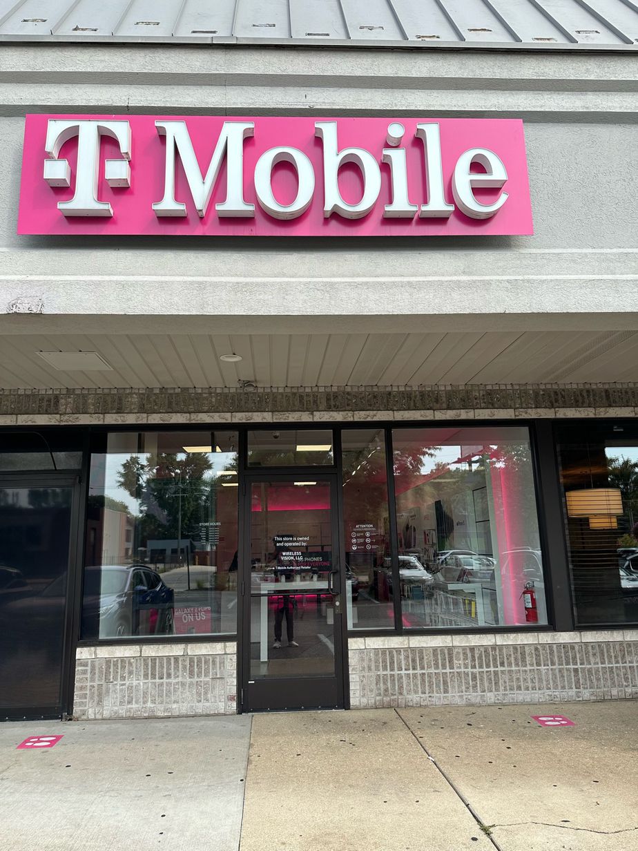 Exterior photo of T-Mobile Store at W Nine Mile Rd & Livernois St, Ferndale, MI