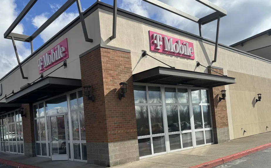  Exterior photo of T-Mobile Store at Mall 205, Portland, OR 