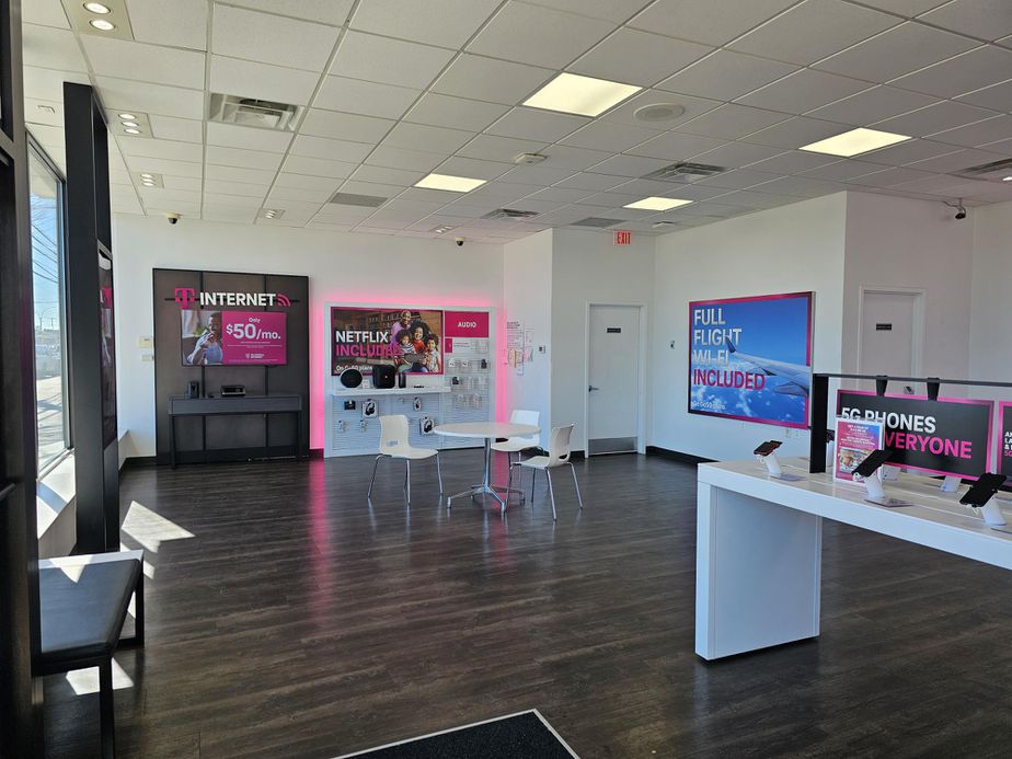 Interior photo of T-Mobile Store at Cross Bay Blvd & 158th Ave, Howard Beach, NY