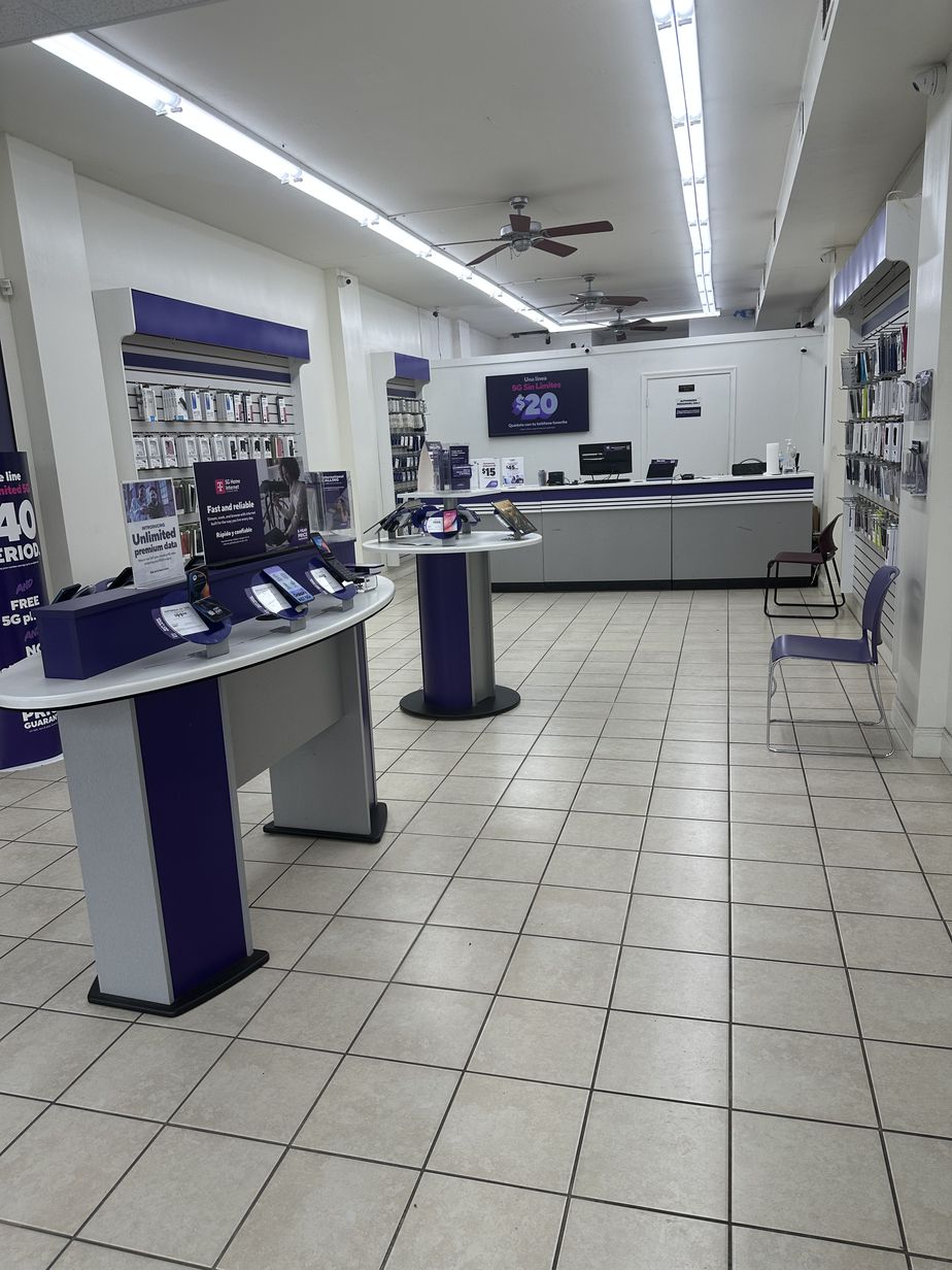 Metro by T-Mobile 3608 Kirkwood Hwy - 3608 Kirkwood Hwy 
