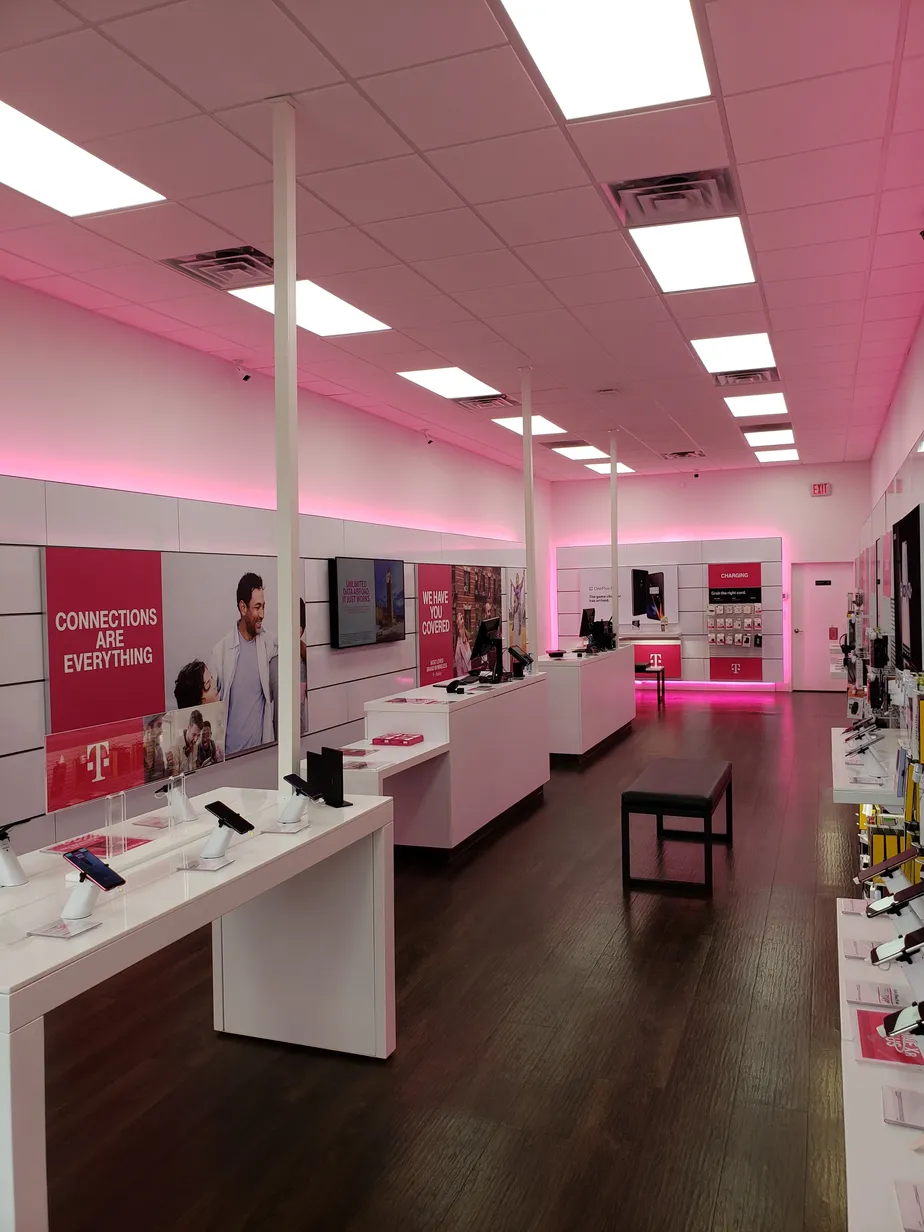  Interior photo of T-Mobile Store at Sr 933 N & Cleveland, South Bend, IN 