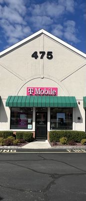 T-Mobile Authorized Retailer