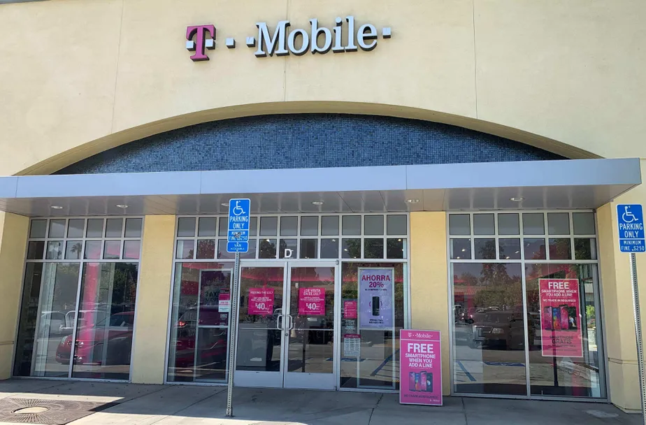 Exterior photo of T-Mobile store at 4th St & Vineyard Ave, Ontario, CA
