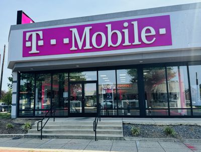 T-Mobile Authorized Retailer