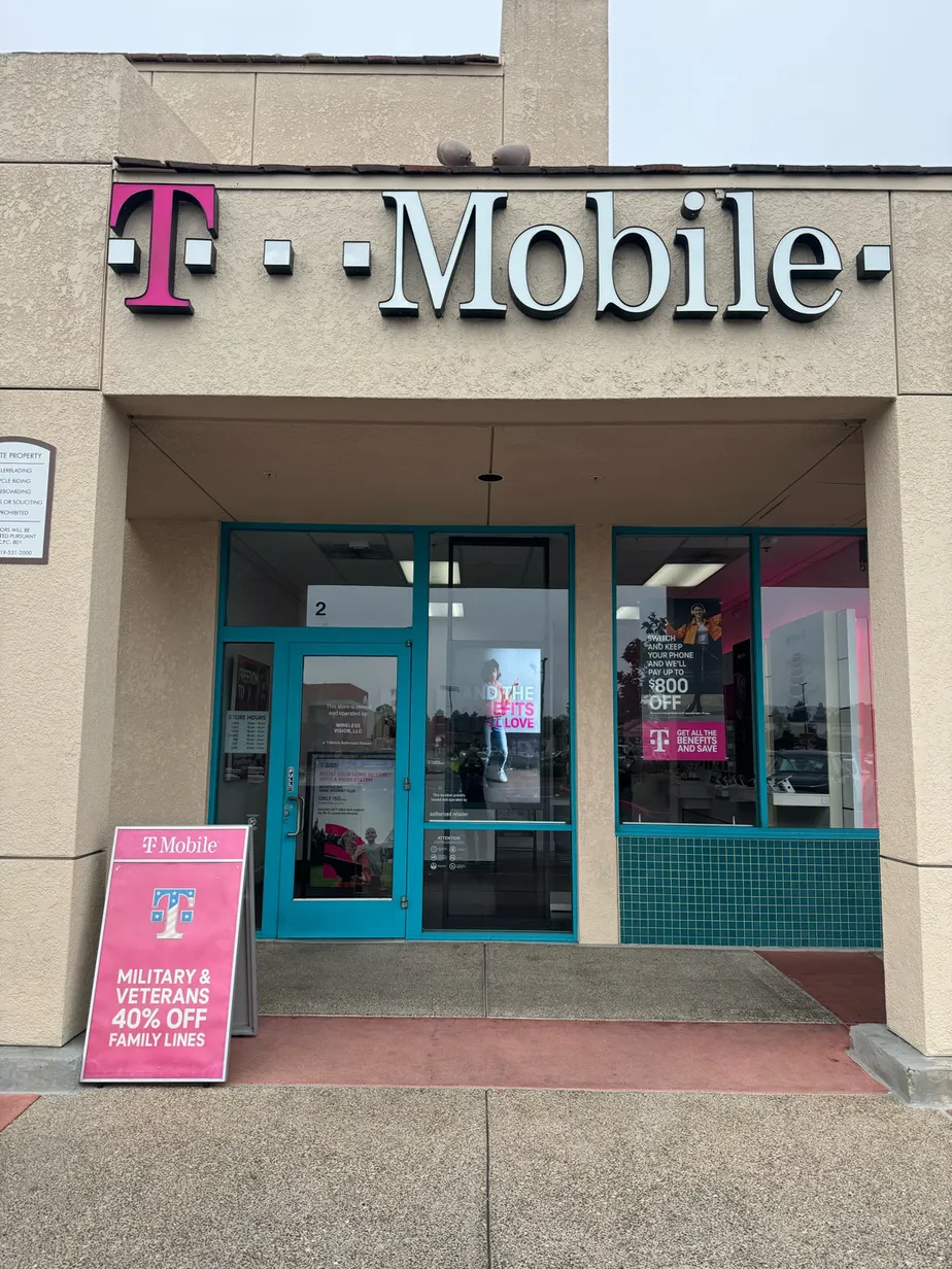  Exterior photo of T-Mobile Store at Mira Mesa Blvd & Camino Ruiz, San Diego, CA 