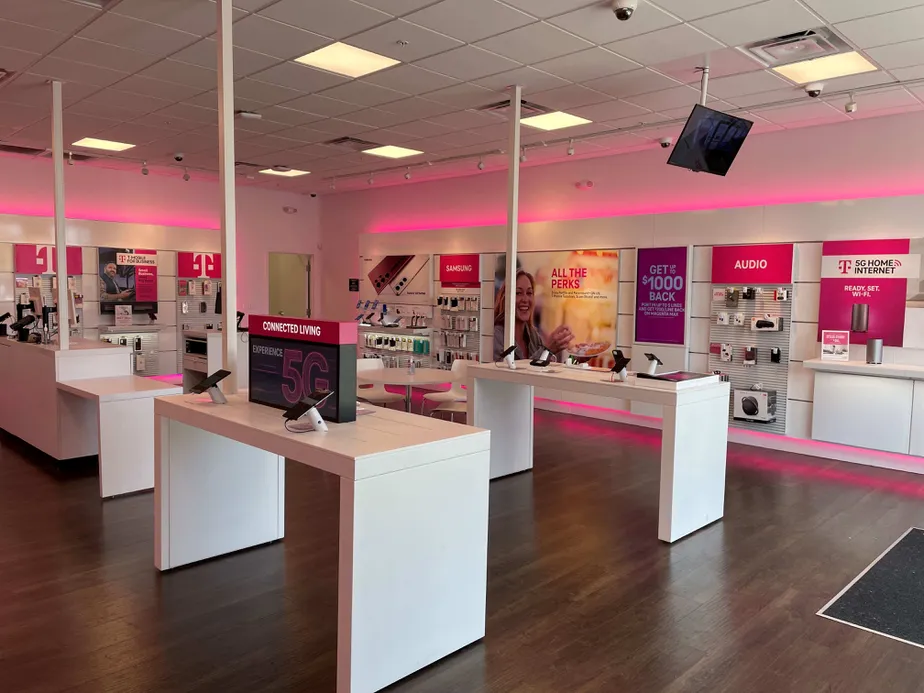 Interior photo of T-Mobile Store at Donald Ross Rd & Alton Rd, Palm Beach Gardens, FL