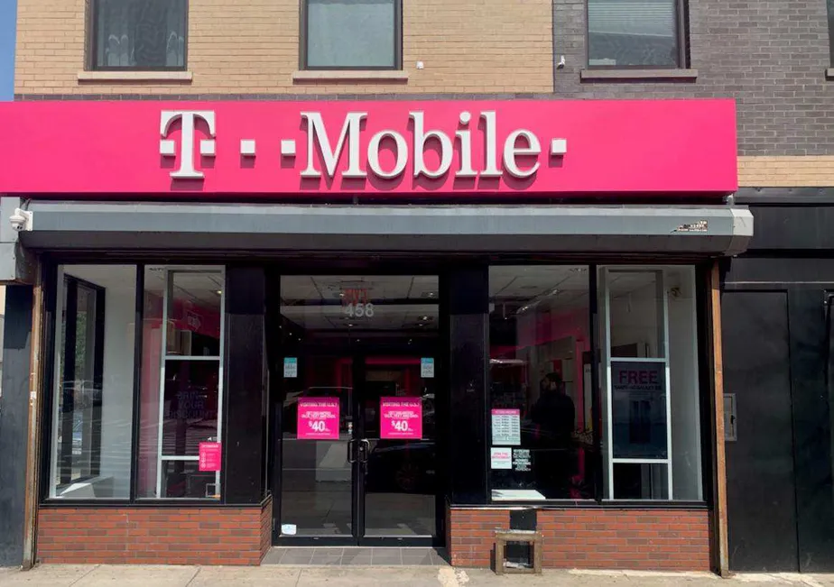 Exterior photo of T-Mobile store at 5th Ave & 10th St, Brooklyn, NY