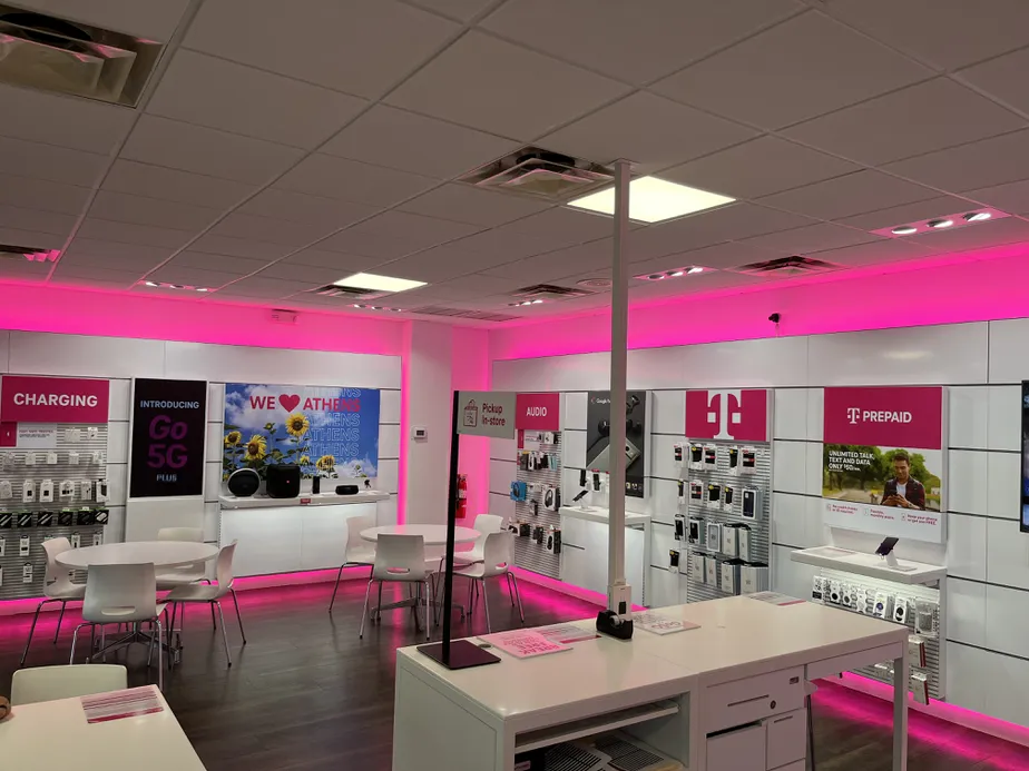 Interior photo of T-Mobile Store at Hwy 72 & Hwy 31, Athens, AL