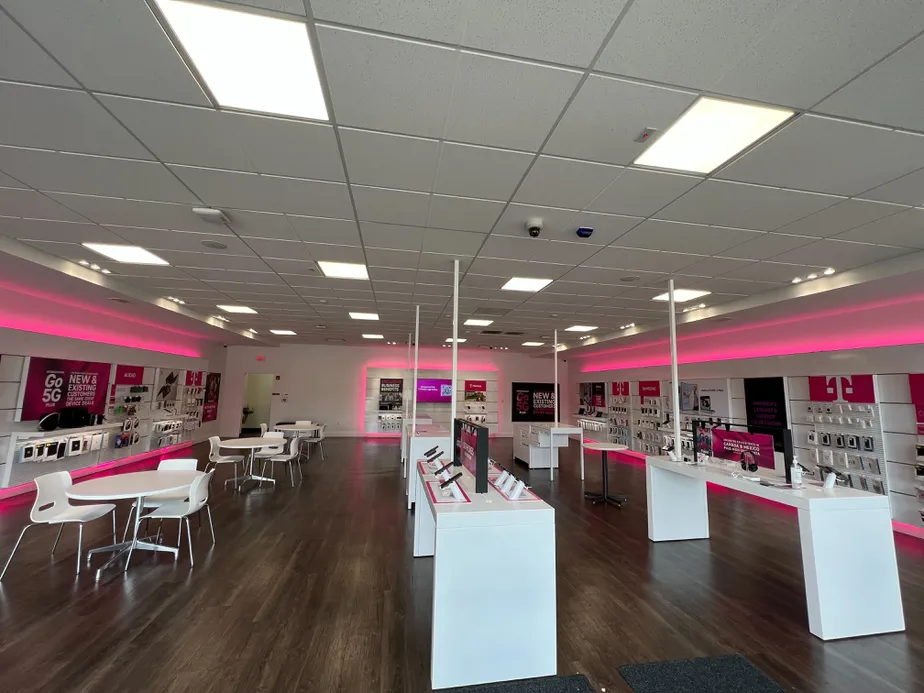 Interior photo of T-Mobile Store at Silver Brook, Virginia Beach, VA