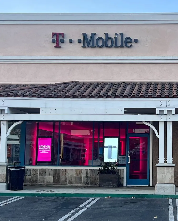  Exterior photo of T-Mobile Store at Poway Rd & Community Rd, Poway, CA 