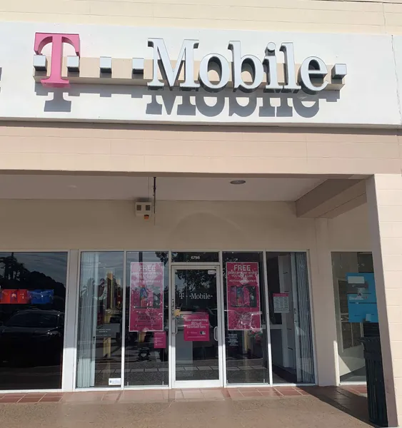 Smart Watches at TMobile Bird Rd & Ludlum in Miami, FL