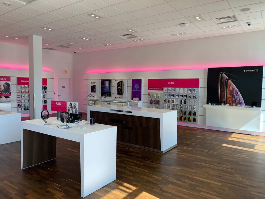 Interior photo of T-Mobile Store at 1000n & 400e, Spanish Fork, UT