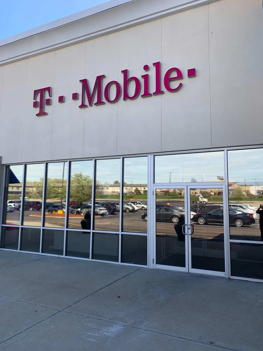 Exterior photo of T-Mobile store at West Gate Mall, Brockton, MA